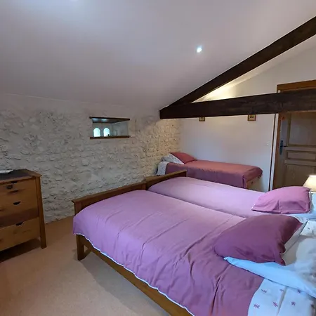 Holiday home Grand Familial Avec Piscine Chauffee, Wi-fi Et Animaux Bienvenus - Fr-1-653-272 Angeduc